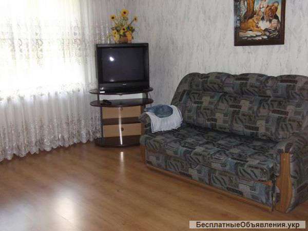 3-х комнатная квартира "чешка" район дома офицеров