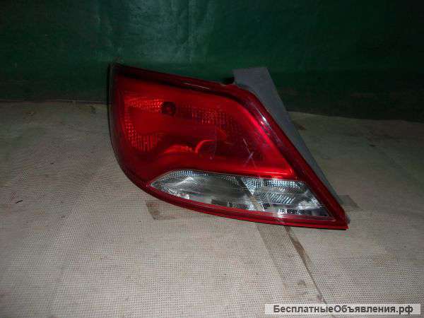 Фары левое Hyundai Solaris rest