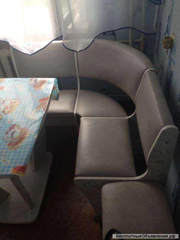 Кухонный гарнитур