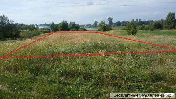 Земельный участок