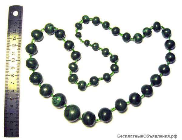 Бусы малахитовые старинные