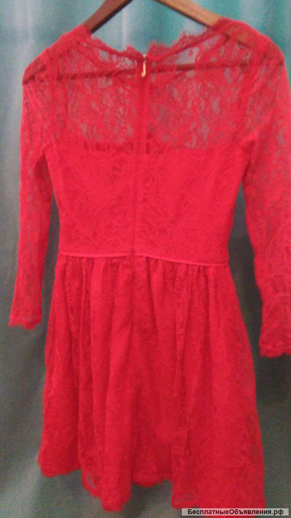 Красное Кружевное Платье Juicy Couture
