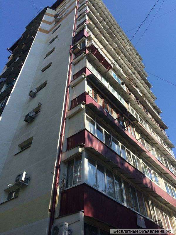 3 комнатную квартиру в Сочи