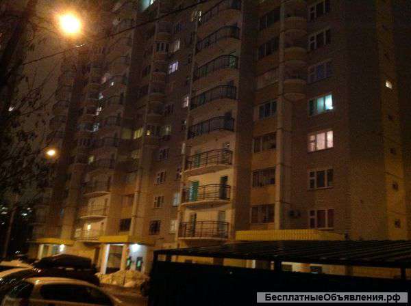 3- х комнатная квартира ул.Рублевское ш. дом 93 корп 2