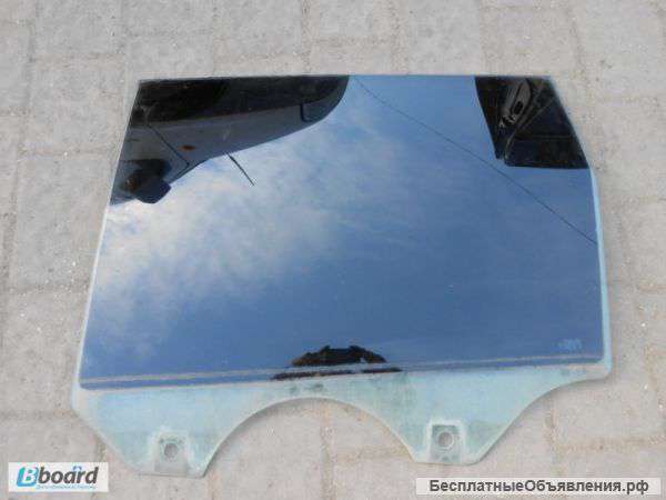Заднее левое стекло на фольксваген джетта