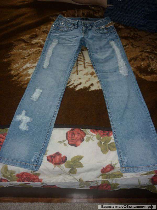 Джинсы