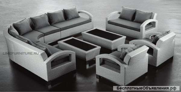 Современный набор из ротанга