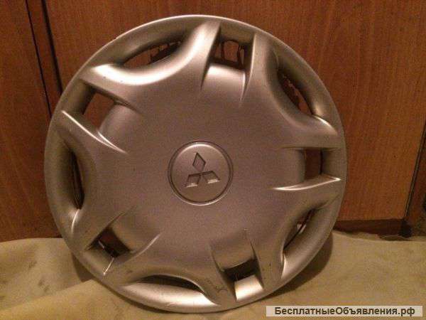 Колпаки Mitsubishi Carisma