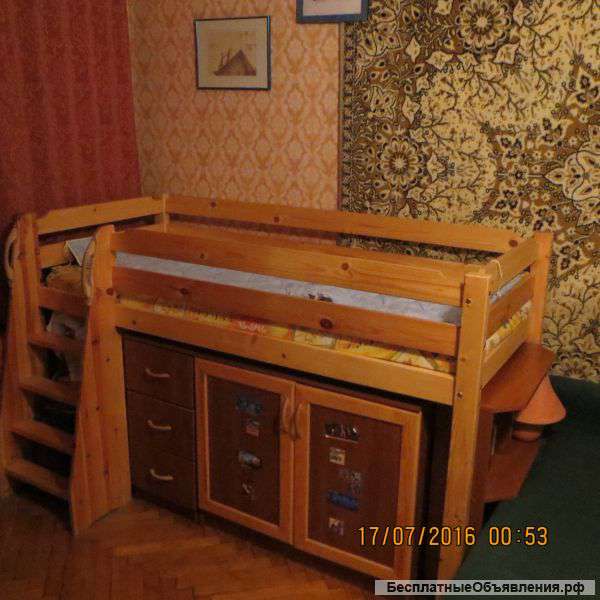 Многофункциональный набор детской мебели
