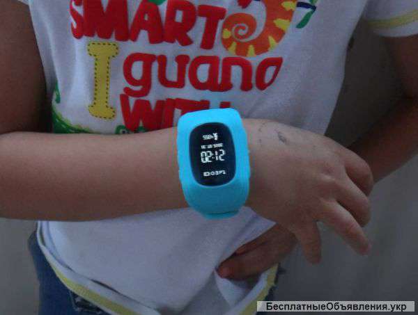 Детские умные часы с GPS трекером Q50