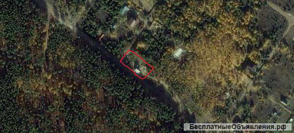 Двухэтажный недостроенный дом на участке 10 соток