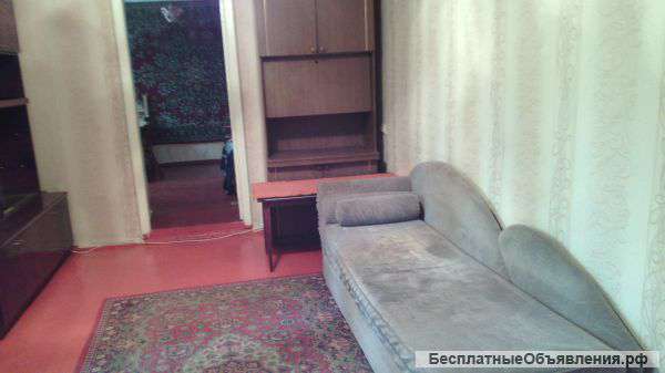 Сдам две комнаты в трешке