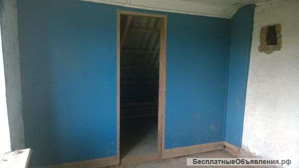 Кирпичный двухэтажный дом в Псковском районе