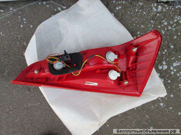 Фонарь задний левый для Ауди Ку5 (Audi Q5) обычный не диодный