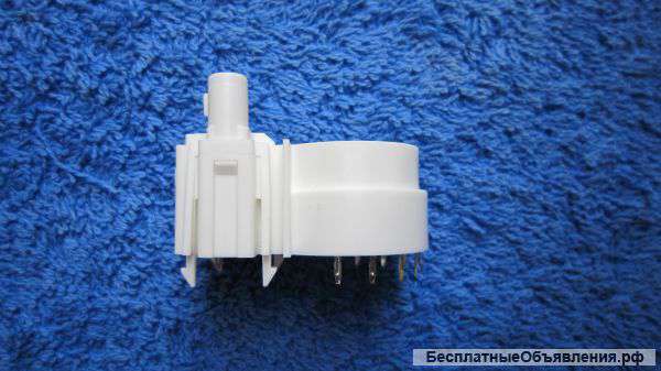 SOCKET CRT 8+1 HPS0520 Панелька на кинескоп стандартной горловины оригинальная НОВАЯ