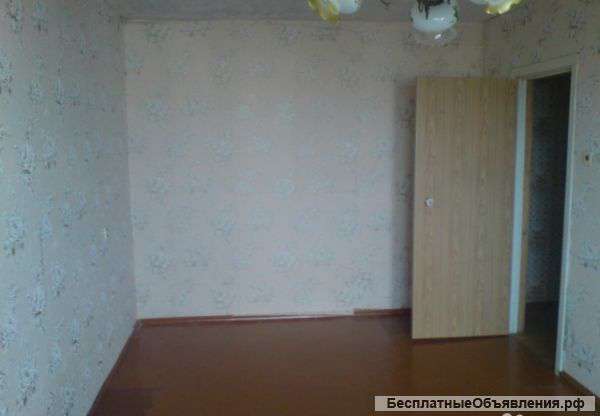 2 х комнатную квартиру по ул Кагана