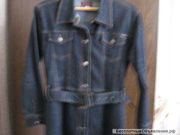 Джинсовый плащ