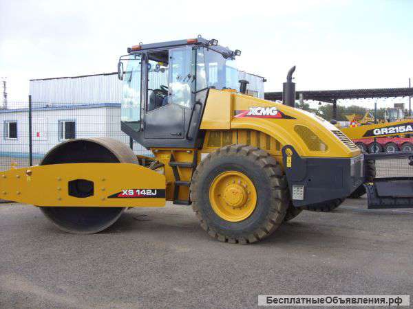 Продам каток XCMG XS142J
