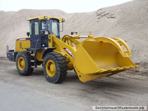 Продам погрузчик XCMG LW300F с челюстным захватом