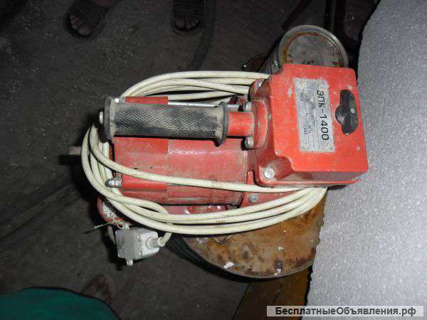 Вибратор глубиный для битона