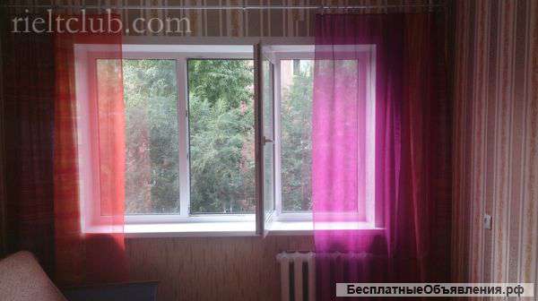 Сдам гостинку на Курчатова 6